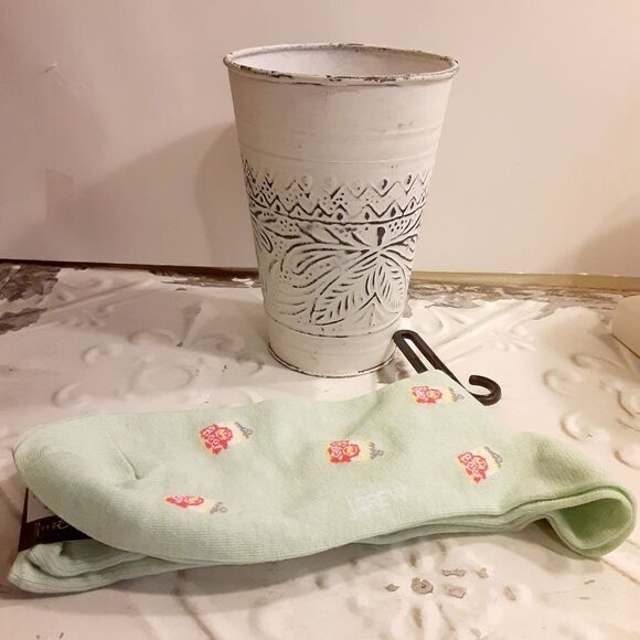 J CREW COTTON NOVELTY SOCKS "BEER CANS" NWT - Picture 4 of 6